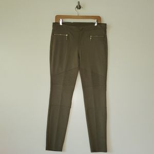 Seventeen army green pants sz. 9